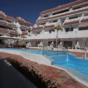 https://flower-apartment.in-canary-islands.com
